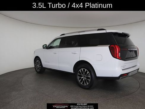 Used 2025 Ford Expedition Platinum AWD/4WD image 10