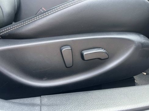 Used 2019 Nissan Maxima 3.5 SL w/ Floor Mat Group FWD image 23