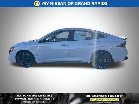 New 2026 Nissan Sentra SR w/ Floor Mat Package image 2