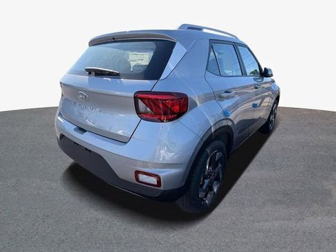New 2026 Hyundai Venue SEL FWD image 3
