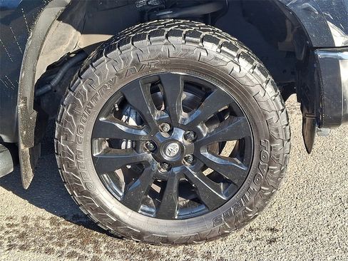 Used 2021 Toyota Tundra Limited w/ Limited Premium Package image 8