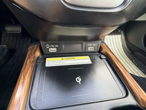 Used 2021 Honda CR-V Touring image 30
