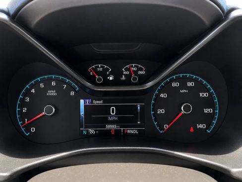 Used 2018 Chevrolet Colorado Z71 RWD image 11
