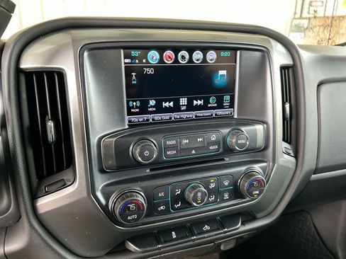 Used 2018 Chevrolet Silverado 1500 LT w/ LT Eassist Package image 13