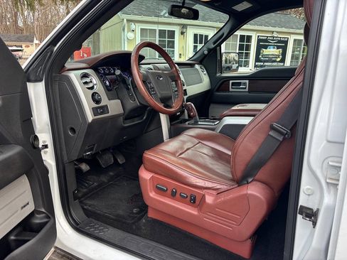 Used 2013 Ford F150 King Ranch w/ King Ranch Luxury Pkg image 12