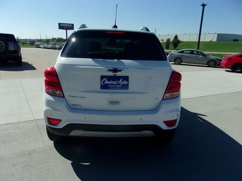 Used 2020 Chevrolet Trax LT w/ Driver Confidence Package AWD/4WD image 5