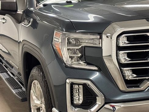 Used 2019 GMC Sierra 1500 SLT w/ SLT Premium Plus Package AWD/4WD image 5