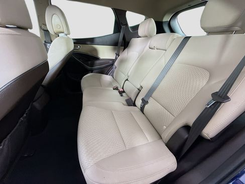 Used 2017 Hyundai Santa Fe Sport image 23