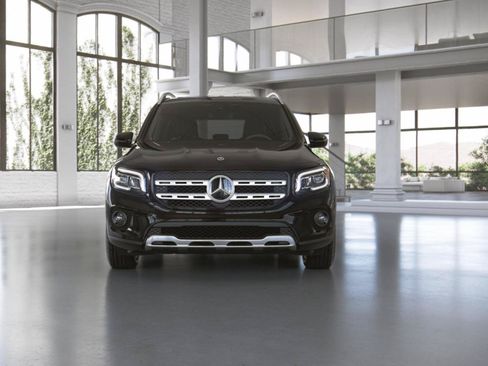 Certified 2023 Mercedes-Benz GLB 250 4MATIC image 8