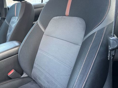 Used 2021 Nissan Sentra SR image 9