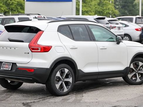 Certified 2026 Volvo XC40 B5 Plus AWD/4WD image 27
