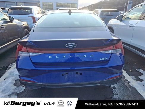 Used 2023 Hyundai Elantra Limited image 6