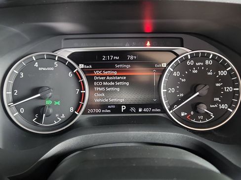 Used 2025 Nissan Rogue SV image 25