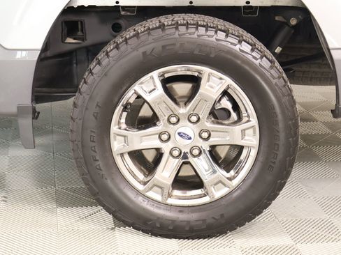 Used 2023 Ford F150 XLT w/ Equipment Group 302A High RWD image 18