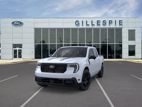 New 2025 Ford Maverick Lariat w/ Black Appearance Package image 2