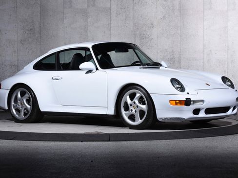 Used 1998 Porsche 911 Carrera S image 2