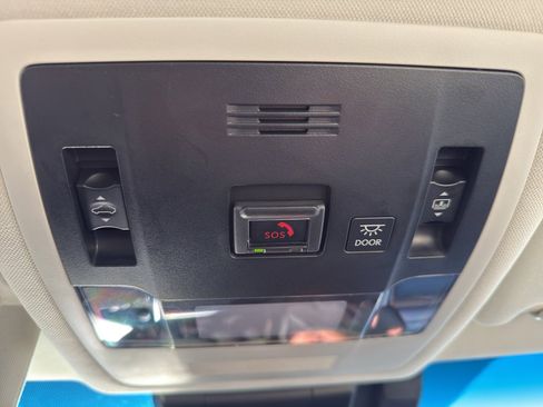 Used 2024 Lexus ES 350 Ultra Luxury w/ Accessory Package (Z1) image 23