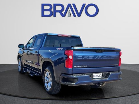 Used 2023 Chevrolet Silverado 1500 Custom image 5
