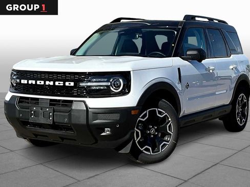 New 2025 Ford Bronco Sport Outer Banks w/ Outer Banks Tech Package+ image 1