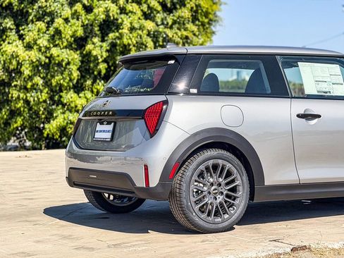 New 2026 MINI Cooper 2-Door Hardtop FWD image 11