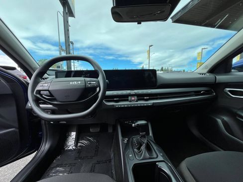 Used 2026 Kia K4 FWD image 34