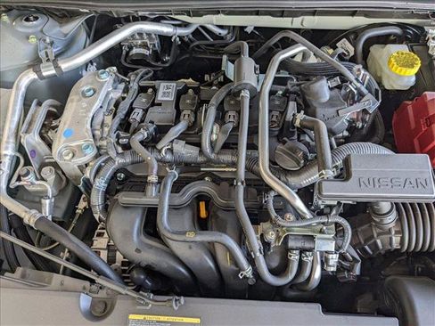 New 2024 Nissan Sentra SR w/ SR Premium Package image 17