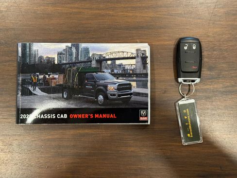 Used 2023 RAM 4500 SLT w/ Quick Order Package 2YG SLT image 34