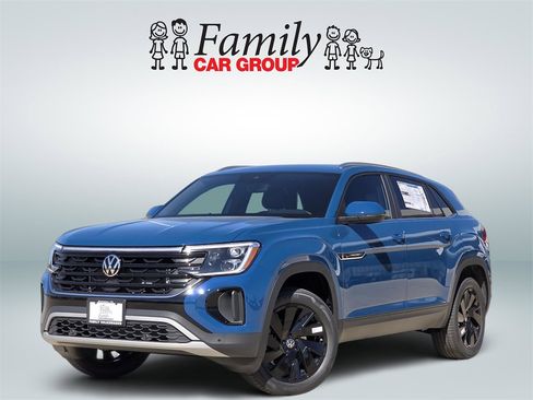 New 2026 Volkswagen Atlas Cross Sport SE image 1