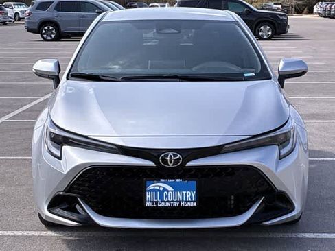 Used 2025 Toyota Corolla SE image 9