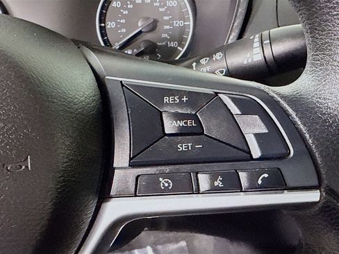 Used 2021 Nissan Altima 2.5 SV image 15