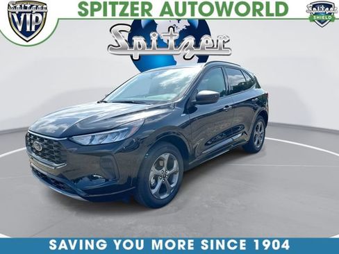 Used 2024 Ford Escape ST-Line w/ Tech Pack #1 AWD/4WD image 4