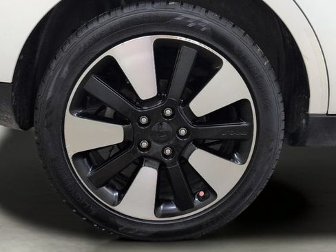 Used 2017 Kia Soul + w/ Designer's Package FWD image 25