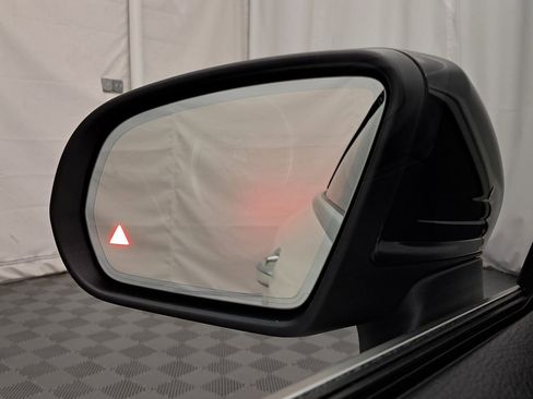 Used 2018 Mercedes-Benz C 300 4MATIC Cabriolet image 22