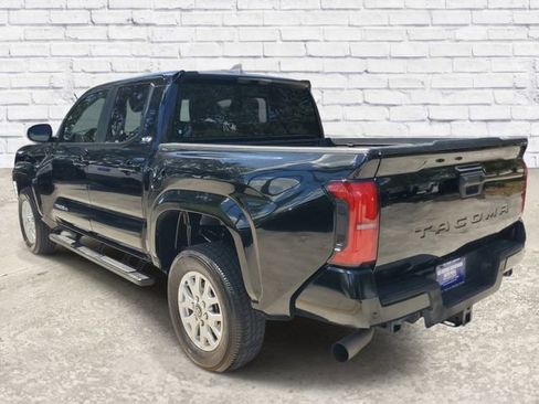 Used 2024 Toyota Tacoma SR5 RWD image 2