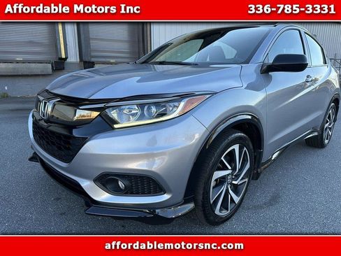 Used 2019 Honda HR-V Sport image 1