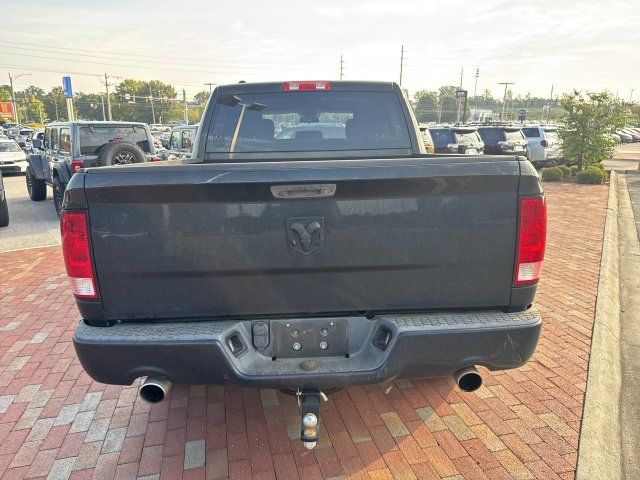 Used 2018 RAM 1500 Express w/ Express Value Package RWD image 13