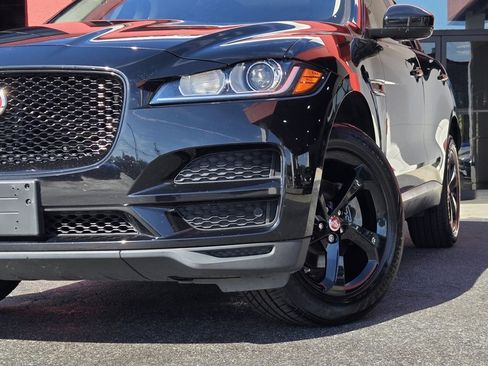Used 2020 Jaguar F-PACE Premium image 2
