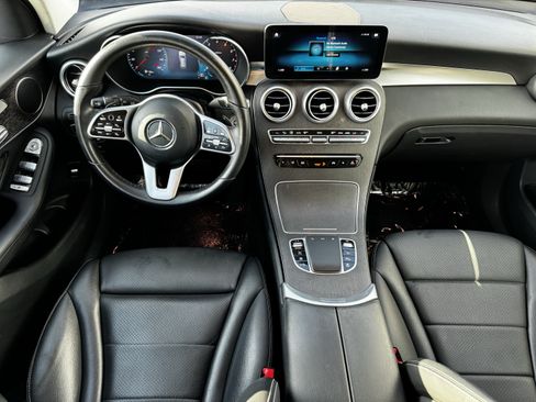 Used 2022 Mercedes-Benz GLC 300 image 13