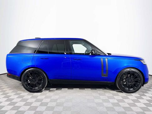 Used 2026 Land Rover Range Rover SE AWD/4WD image 4