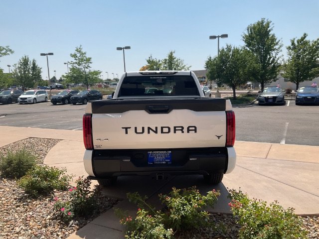 Used 2024 Toyota Tundra SR5 AWD/4WD image 9