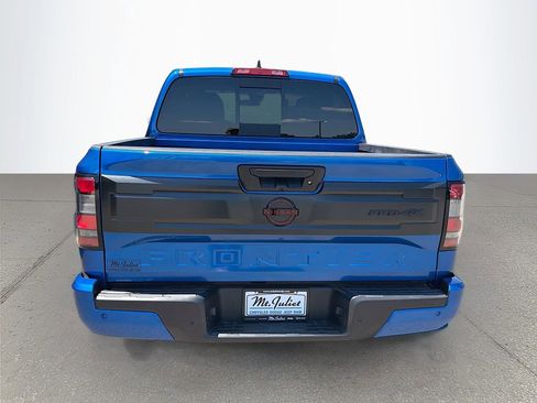 Used 2025 Nissan Frontier PRO-4X AWD/4WD image 5