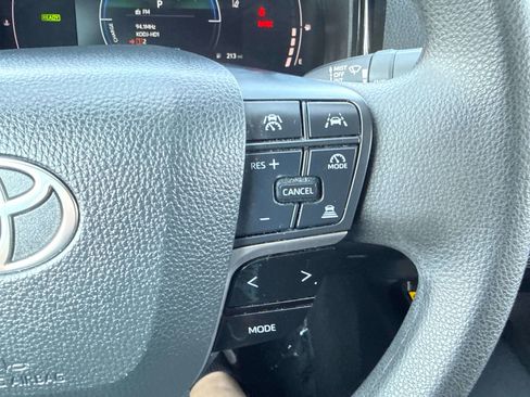 Used 2025 Toyota Camry LE FWD image 24