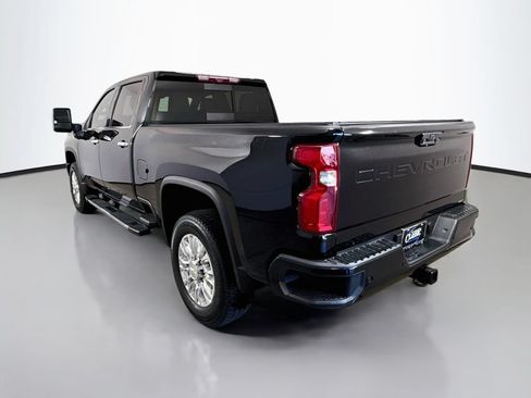Used 2023 Chevrolet Silverado 2500 High Country w/ Z71 Off-Road Package AWD/4WD image 5