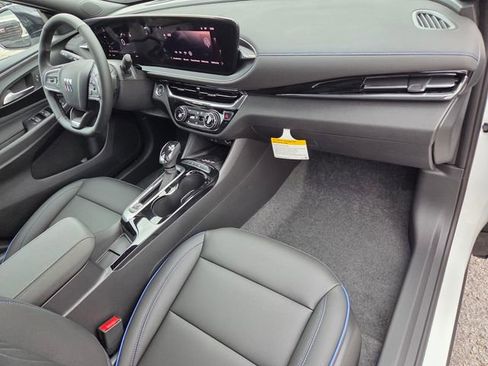 New 2026 Buick Envista Sport Touring w/ Convenience I Package FWD image 17
