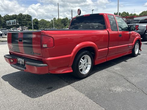 Used 2003 Chevrolet S10 Pickup LS w/ LS Preferred Equipment Group RWD image 7