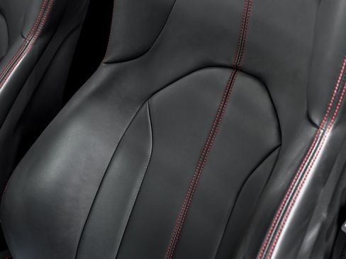 Used 2023 Ferrari F8 Tributo RWD image 19