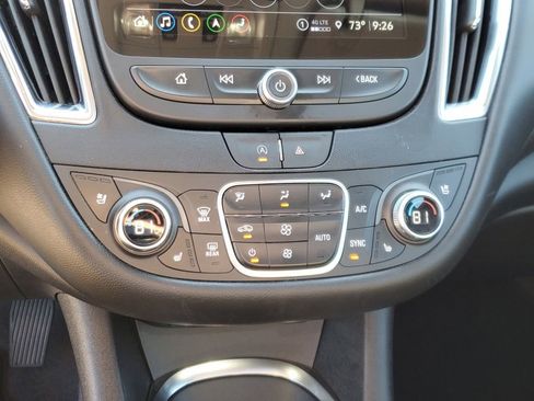 Used 2024 Chevrolet Malibu LT image 26