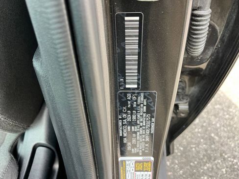 Used 2025 Kia K4 LXS image 28