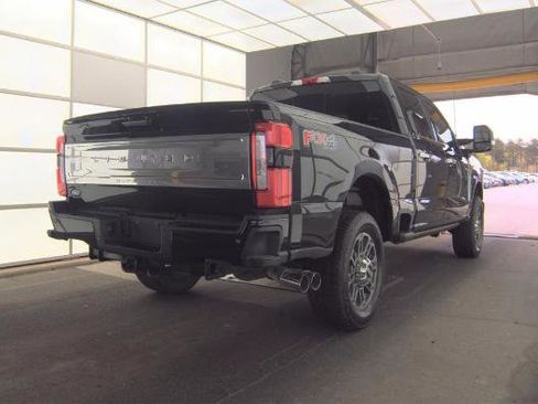 Used 2024 Ford F250 Limited w/ FX4 Off-Road Package image 5