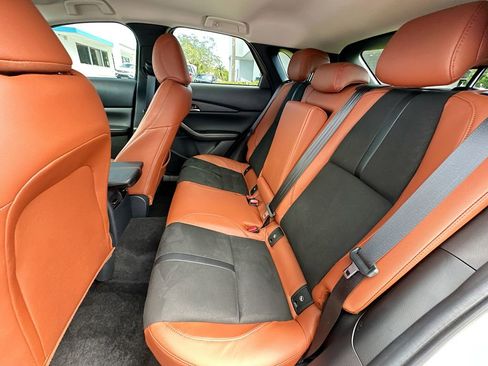 Used 2025 MAZDA CX-30 Carbon image 24